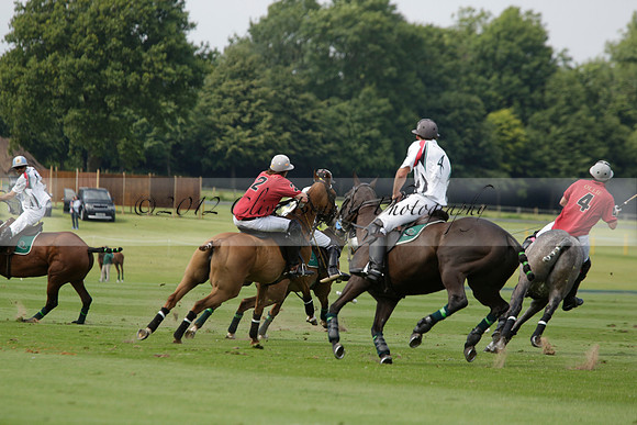 Dubai v La Bamba de Areco in a Veuve Clicquot Gold Cup Polo Match 2013.07.04