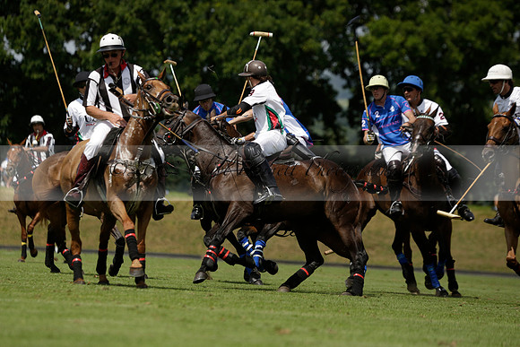 UAE Polo v El Remanso in a Veuve Clicquot Gold Cup Polo Match 2013.07.05