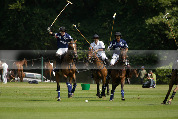 Zacara v Les Lions in a Veuve Clicquot Gold Cup Polo Match 2013.07.06
