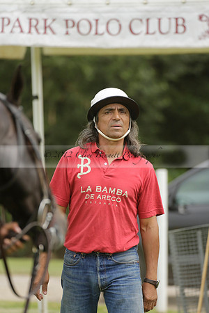 Dubai v La Bamba de Areco in a Veuve Clicquot Gold Cup Polo Match 2013.07.04