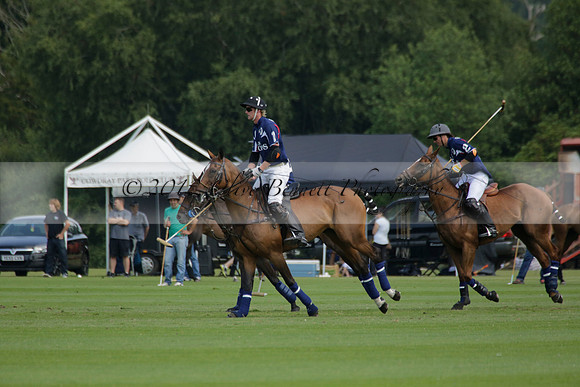 Zacara v Les Lions in a Veuve Clicquot Gold Cup Polo Match 2013.07.06