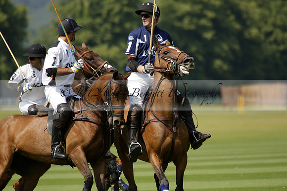 Zacara v Les Lions in a Veuve Clicquot Gold Cup Polo Match 2013.07.06