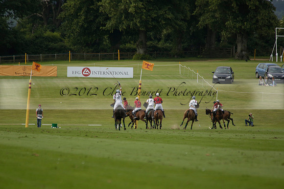 Dubai v La Bamba de Areco in a Veuve Clicquot Gold Cup Polo Match 2013.07.04