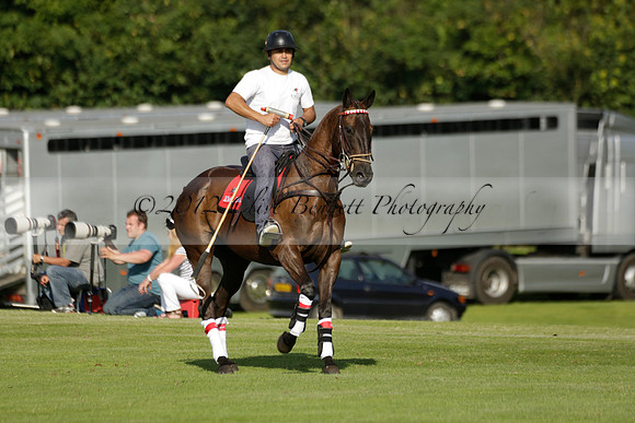 El Remanso v Emlor in a Veuve Clicquot Gold Cup Polo Match 2013.06.30