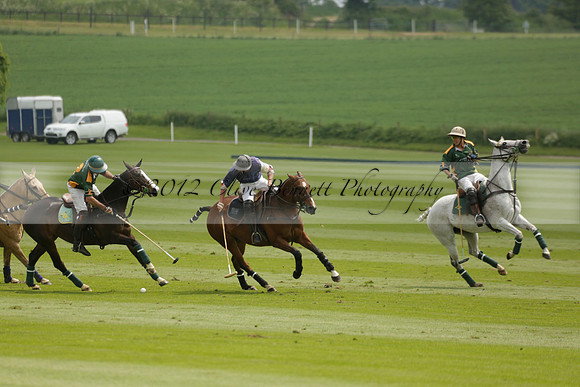Maiz Dulce v Burningfold in an Easebourne Cup polo match 2013.06.07