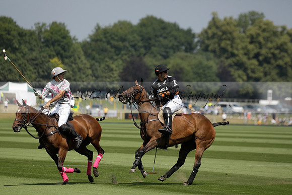 Zacara v Talandracas in a Veuve Clicquot Gold Cup Polo Match 2013.07.18