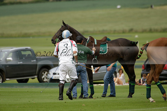 Dubai v La Bamba de Areco in a Veuve Clicquot Gold Cup Polo Match 2013.07.04