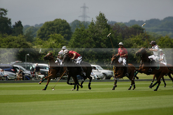 Dubai v La Bamba de Areco in a Veuve Clicquot Gold Cup Polo Match 2013.07.04
