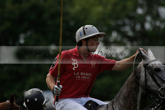 Dubai v La Bamba de Areco in a Veuve Clicquot Gold Cup Polo Match 2013.07.04
