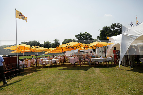 Zacara v Talandracas in a Veuve Clicquot Gold Cup Polo Match 2013.07.18