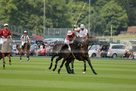 Dubai v La Bamba de Areco in a Veuve Clicquot Gold Cup Polo Match 2013.07.04