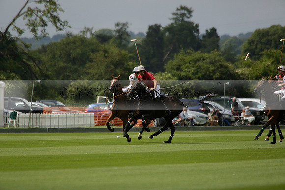 Dubai v La Bamba de Areco in a Veuve Clicquot Gold Cup Polo Match 2013.07.04