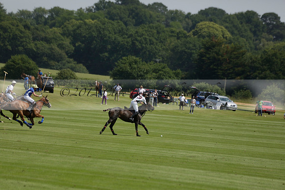 UAE Polo v El Remanso in a Veuve Clicquot Gold Cup Polo Match 2013.07.05