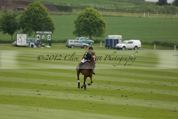 Maiz Dulce v Burningfold in an Easebourne Cup polo match 2013.06.07