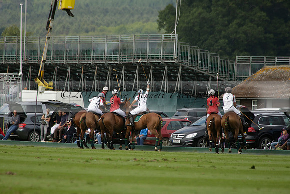 Dubai v La Bamba de Areco in a Veuve Clicquot Gold Cup Polo Match 2013.07.04