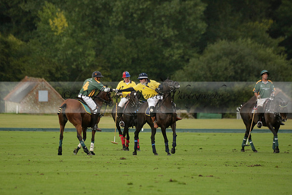Maiz Dulce (green) v Las Esterellas (yellow) in the PSI Final polo match at Cowdray Park Polo Club on Ambersham 2 on Sunday 2013.09.08 www.polopictures.co.uk