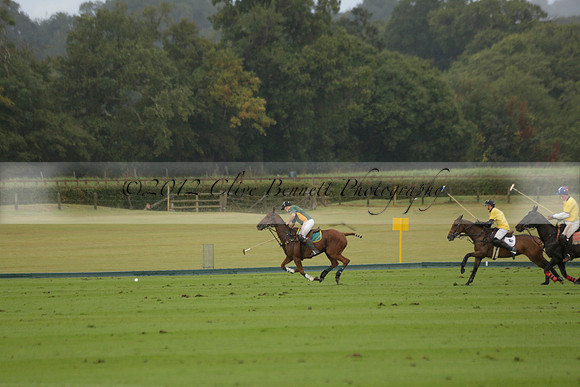 Maiz Dulce (green) v Las Esterellas (yellow) in the PSI Final polo match at Cowdray Park Polo Club on Ambersham 2 on Sunday 2013.09.08 www.polopictures.co.uk
