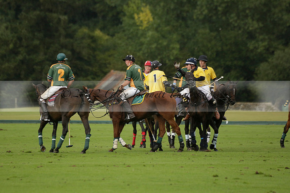 Maiz Dulce (green) v Las Esterellas (yellow) in the PSI Final polo match at Cowdray Park Polo Club on Ambersham 2 on Sunday 2013.09.08 www.polopictures.co.uk