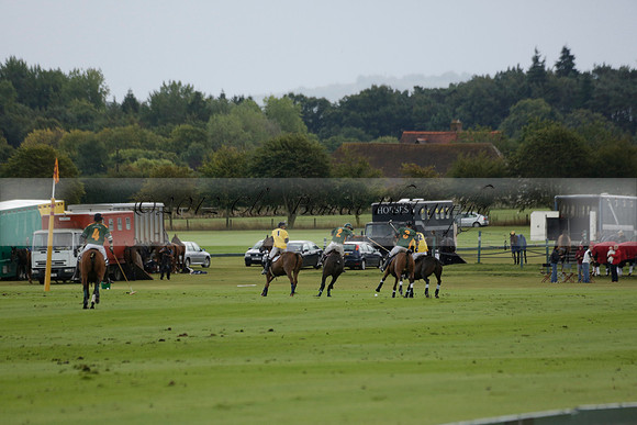 Maiz Dulce (green) v Las Esterellas (yellow) in the PSI Final polo match at Cowdray Park Polo Club on Ambersham 2 on Sunday 2013.09.08 www.polopictures.co.uk