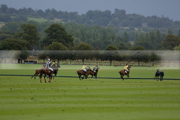 Maiz Dulce (green) v Las Esterellas (yellow) in the PSI Final polo match at Cowdray Park Polo Club on Ambersham 2 on Sunday 2013.09.08 www.polopictures.co.uk