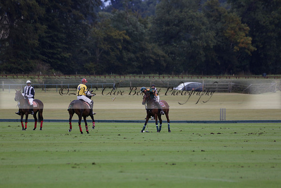 Maiz Dulce (green) v Las Esterellas (yellow) in the PSI Final polo match at Cowdray Park Polo Club on Ambersham 2 on Sunday 2013.09.08 www.polopictures.co.uk