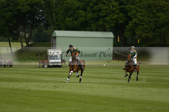 Maiz Dulce v Ghost Chilli in the Easebourne Cup final Polo match 2013.06.09