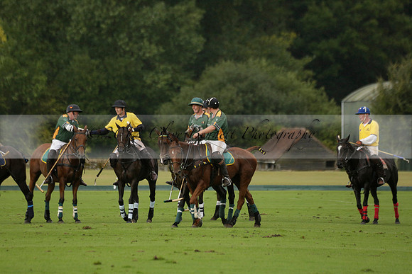 Maiz Dulce (green) v Las Esterellas (yellow) in the PSI Final polo match at Cowdray Park Polo Club on Ambersham 2 on Sunday 2013.09.08 www.polopictures.co.uk
