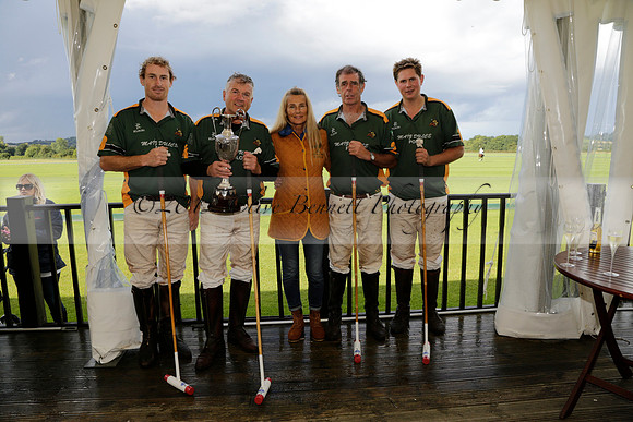 Maiz Dulce (green) v Las Esterellas (yellow) in the PSI Final polo match at Cowdray Park Polo Club on Ambersham 2 on Sunday 2013.09.08 www.polopictures.co.uk
