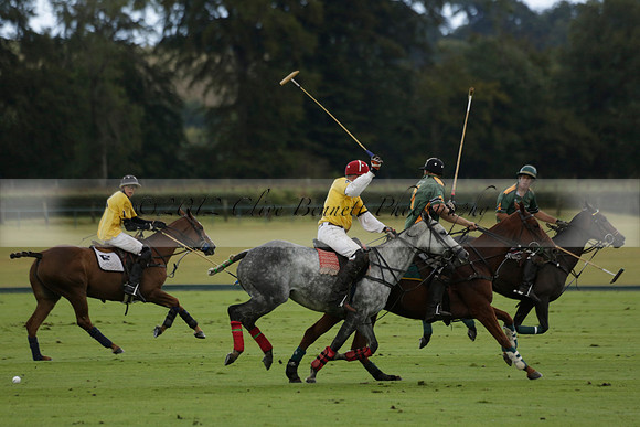 Maiz Dulce (green) v Las Esterellas (yellow) in the PSI Final polo match at Cowdray Park Polo Club on Ambersham 2 on Sunday 2013.09.08 www.polopictures.co.uk