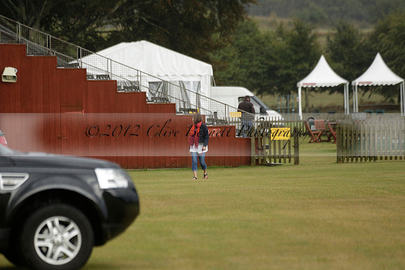 Maiz Dulce (green) v Las Esterellas (yellow) in the PSI Final polo match at Cowdray Park Polo Club on Ambersham 2 on Sunday 2013.09.08 www.polopictures.co.uk