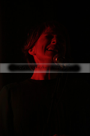 Will B & Geoff Allnutt with guests at The Royal Oak, Midhurst on Friday 25 October 2013. www.polopictures.co.uk