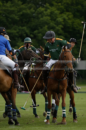 Maiz Dulce v Ghost Chilli in the Easebourne Cup final Polo match 2013.06.09
