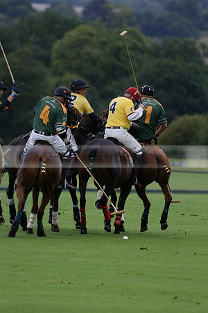 Maiz Dulce (green) v Las Esterellas (yellow) in the PSI Final polo match at Cowdray Park Polo Club on Ambersham 2 on Sunday 2013.09.08 www.polopictures.co.uk