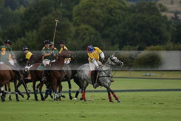 Maiz Dulce (green) v Las Esterellas (yellow) in the PSI Final polo match at Cowdray Park Polo Club on Ambersham 2 on Sunday 2013.09.08 www.polopictures.co.uk