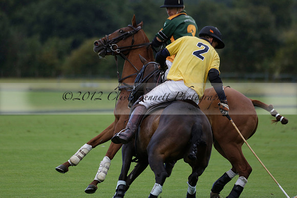 Maiz Dulce (green) v Las Esterellas (yellow) in the PSI Final polo match at Cowdray Park Polo Club on Ambersham 2 on Sunday 2013.09.08 www.polopictures.co.uk