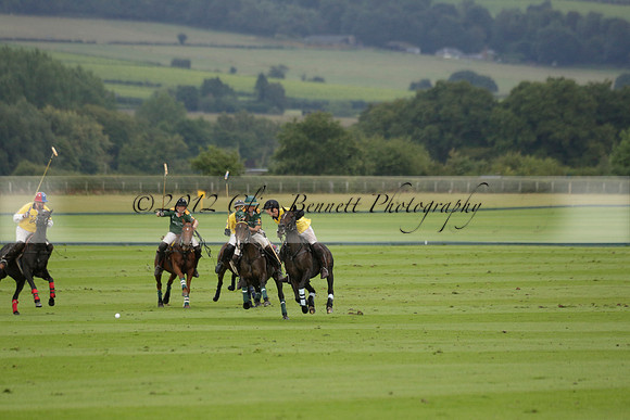 Maiz Dulce (green) v Las Esterellas (yellow) in the PSI Final polo match at Cowdray Park Polo Club on Ambersham 2 on Sunday 2013.09.08 www.polopictures.co.uk