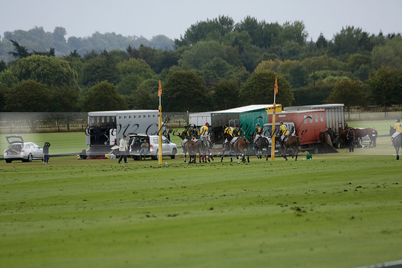 Maiz Dulce (green) v Las Esterellas (yellow) in the PSI Final polo match at Cowdray Park Polo Club on Ambersham 2 on Sunday 2013.09.08 www.polopictures.co.uk