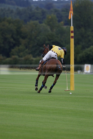 Maiz Dulce (green) v Las Esterellas (yellow) in the PSI Final polo match at Cowdray Park Polo Club on Ambersham 2 on Sunday 2013.09.08 www.polopictures.co.uk