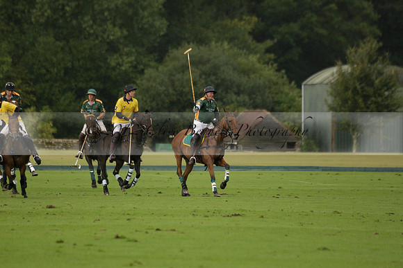 Maiz Dulce (green) v Las Esterellas (yellow) in the PSI Final polo match at Cowdray Park Polo Club on Ambersham 2 on Sunday 2013.09.08 www.polopictures.co.uk