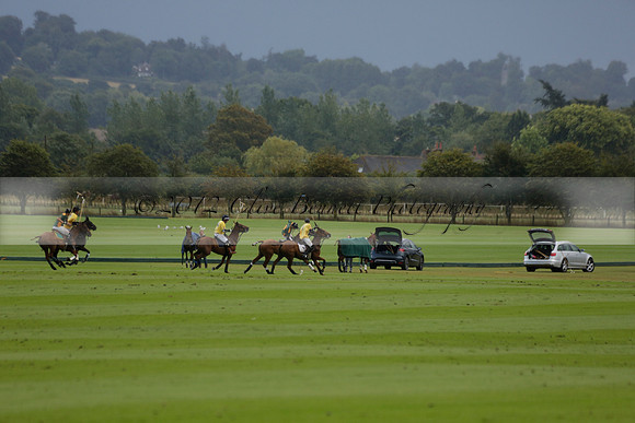 Maiz Dulce (green) v Las Esterellas (yellow) in the PSI Final polo match at Cowdray Park Polo Club on Ambersham 2 on Sunday 2013.09.08 www.polopictures.co.uk