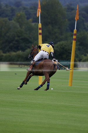Maiz Dulce (green) v Las Esterellas (yellow) in the PSI Final polo match at Cowdray Park Polo Club on Ambersham 2 on Sunday 2013.09.08 www.polopictures.co.uk