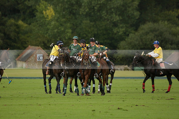 Maiz Dulce (green) v Las Esterellas (yellow) in the PSI Final polo match at Cowdray Park Polo Club on Ambersham 2 on Sunday 2013.09.08 www.polopictures.co.uk