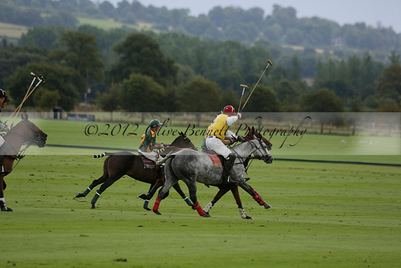 Maiz Dulce (green) v Las Esterellas (yellow) in the PSI Final polo match at Cowdray Park Polo Club on Ambersham 2 on Sunday 2013.09.08 www.polopictures.co.uk