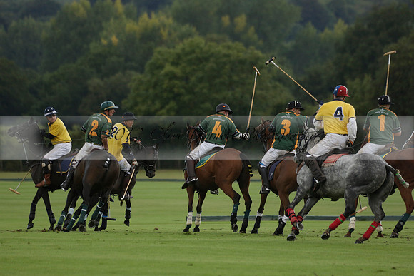 Maiz Dulce (green) v Las Esterellas (yellow) in the PSI Final polo match at Cowdray Park Polo Club on Ambersham 2 on Sunday 2013.09.08 www.polopictures.co.uk