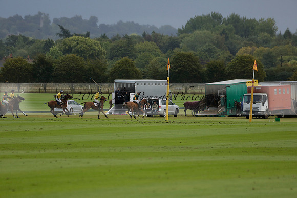 Maiz Dulce (green) v Las Esterellas (yellow) in the PSI Final polo match at Cowdray Park Polo Club on Ambersham 2 on Sunday 2013.09.08 www.polopictures.co.uk