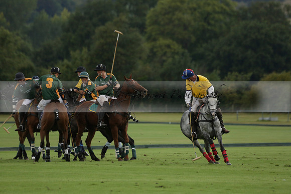 Maiz Dulce (green) v Las Esterellas (yellow) in the PSI Final polo match at Cowdray Park Polo Club on Ambersham 2 on Sunday 2013.09.08 www.polopictures.co.uk