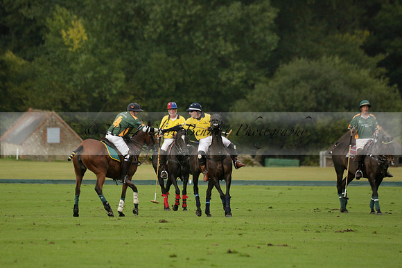Maiz Dulce (green) v Las Esterellas (yellow) in the PSI Final polo match at Cowdray Park Polo Club on Ambersham 2 on Sunday 2013.09.08 www.polopictures.co.uk