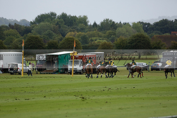 Maiz Dulce (green) v Las Esterellas (yellow) in the PSI Final polo match at Cowdray Park Polo Club on Ambersham 2 on Sunday 2013.09.08 www.polopictures.co.uk