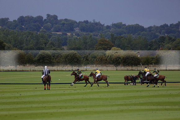 Maiz Dulce (green) v Las Esterellas (yellow) in the PSI Final polo match at Cowdray Park Polo Club on Ambersham 2 on Sunday 2013.09.08 www.polopictures.co.uk