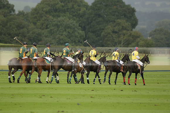 Maiz Dulce (green) v Las Esterellas (yellow) in the PSI Final polo match at Cowdray Park Polo Club on Ambersham 2 on Sunday 2013.09.08 www.polopictures.co.uk